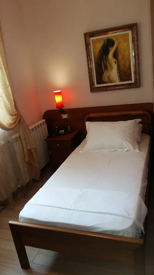Drini Hotel Rrashbull