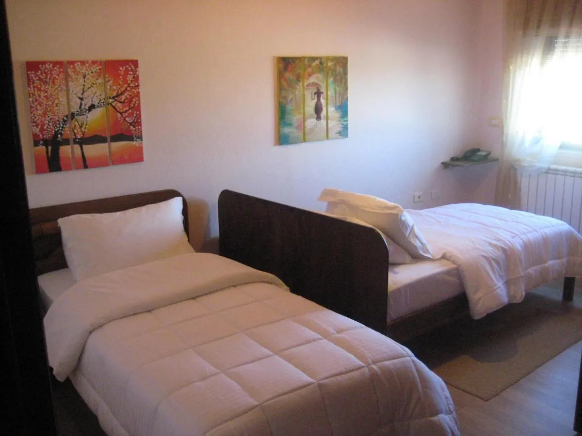 Drini Hotel Rrashbull 3*,  Albania