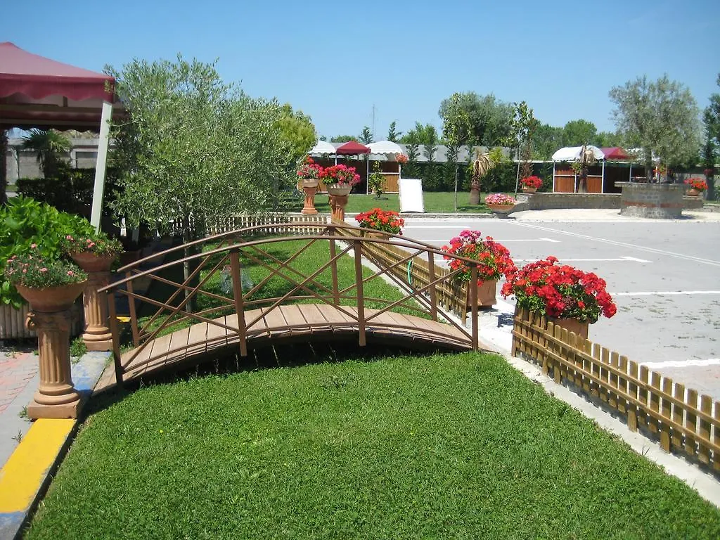 Drini Hotel Rrashbull 3*,  Albania