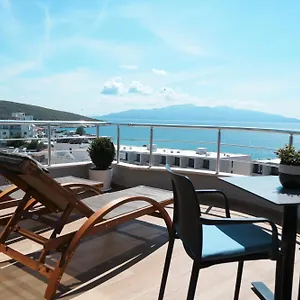 Hotel Blue Sky, Sarande